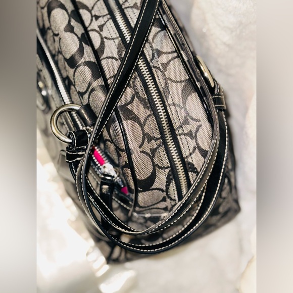 Coach black monogram shoulder bag - Picture 13 of 16